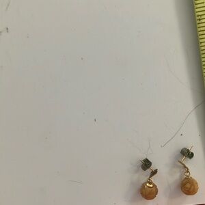 Small hanging earrings